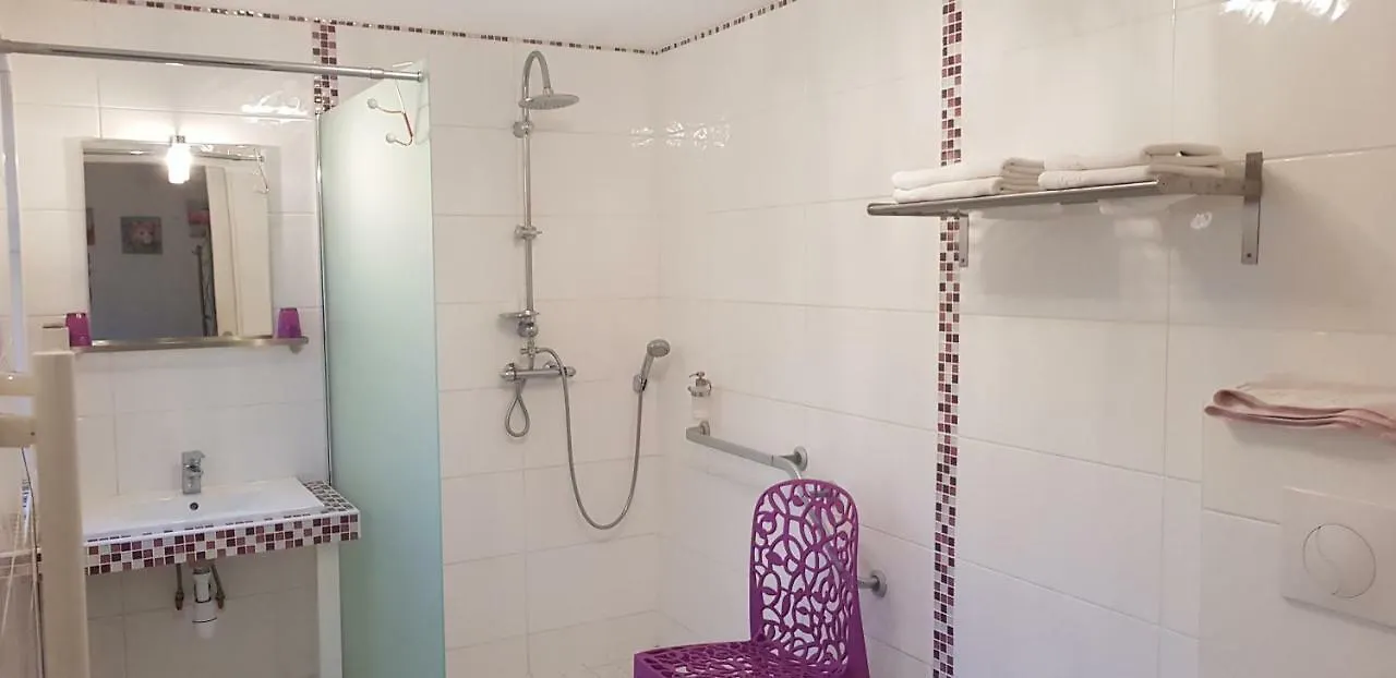 Chambre D'Hotes La Rose Des Vents Sathonay-Camp