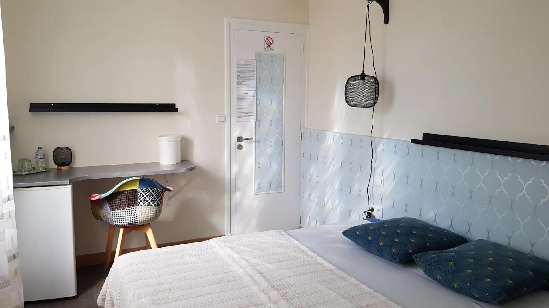 Chambre D'Hotes La Rose Des Vents Sathonay-Camp Bed & Breakfast